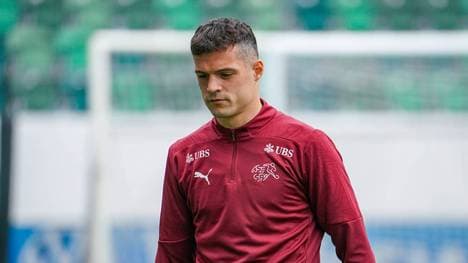 Granit Xhaka gibt zu, eine Bestätigung einer Covid-Impfung gekauft zu haben