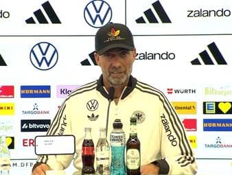 Von zwei Bayern-Youngstern ist Klopp tief beeindruckt