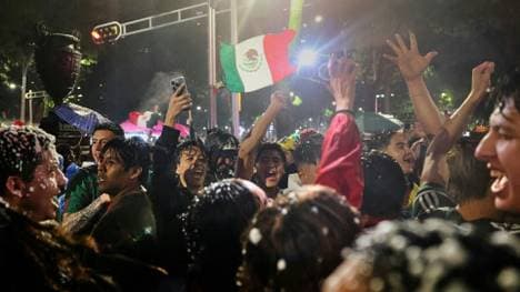 Mexiko-Fans während der Gruppenphase in Mexiko-Stadt