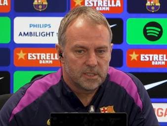 Hansi Flick ist begeistert von der aktuellen Form des FC Barcelona. Nach dem furiosen Sieg gegen Newcastle United lobt der Trainer den fantastischen Teamgeist seiner Mannschaft