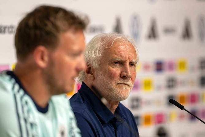Völler warnt DFB-Stars - aber "kein Maulkorb"