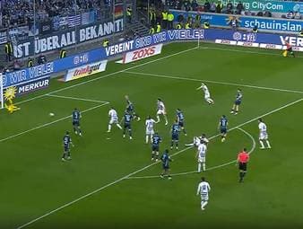 Der MSV Duisburg gewinnt ein dramatisches Verfolgerduell mit 2:1 gegen TSV 1860 München. Ein Last-Minute-Treffer entscheidet die Partie und sorgt für großen Jubel bei Duisburg.