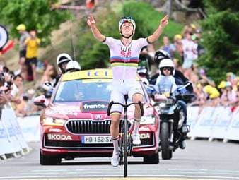 Irrwitzig! Damit wirkt die Tour fast entschieden