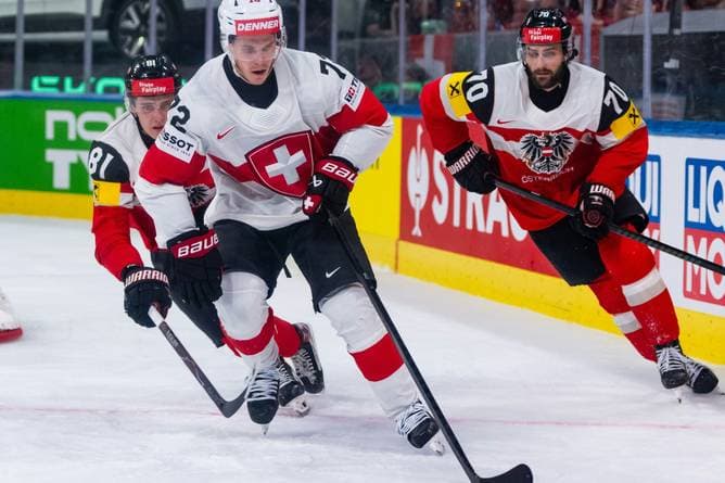 Kantersieg und WM-Rekord: Schweiz zerlegt Österreich