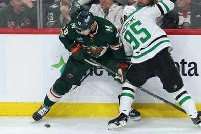 Sturm kämpft weiter um NHL-Titel
