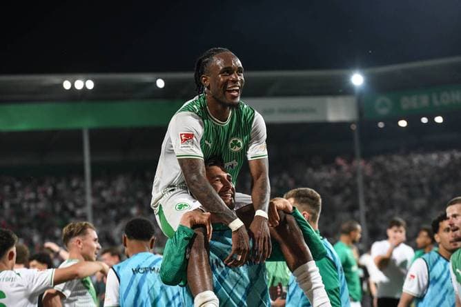 Vom gefeierten Retter zum Transfer-Rätsel