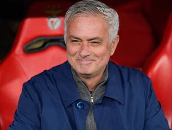 Sorgt Real Madrid für einen Paukenschlag? Medienberichten zu Folge könnte Jose Mourinho künftig zum Champions-leeague-Rekordsieger zurückkehren.