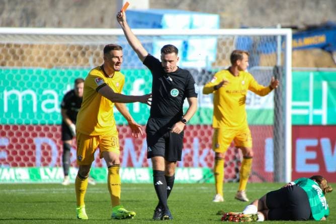 Nach Rekord-Rot: Längere Sperre für Dresden-Kapitän
