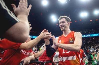 FC Bayern feiert historischen Helden