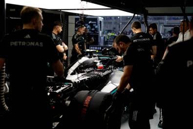 Hat Mercedes die Konkurrenz schon wieder ausgetrickst?