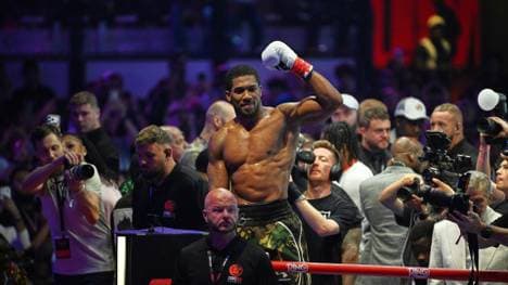 Anthony Joshua nach seinem Sieg gegen Kristian Prenga
