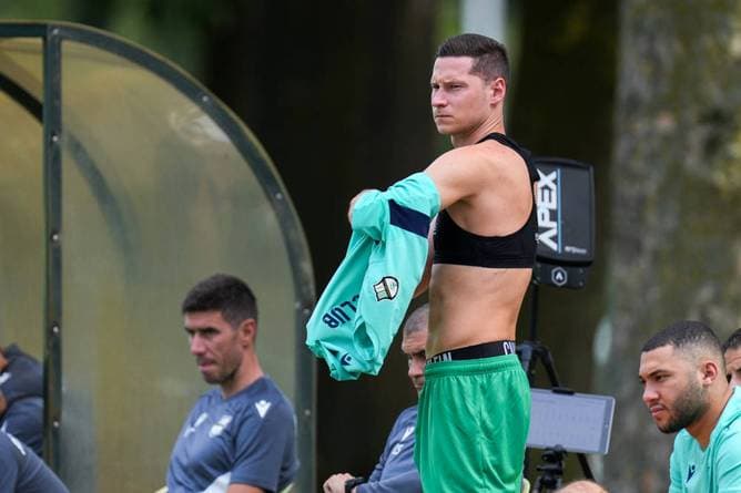 "Ich lebe hier in Katar ein Leben wie zuletzt mit 17"