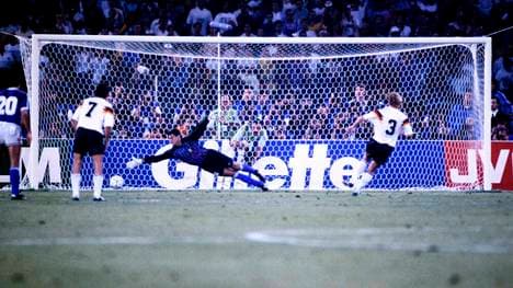 Andreas Brehme verwandelte den Elfmeter im WM-Finale 1990 sicher im linken unteren Eck