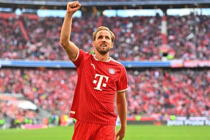 Kane gewinnt Goldenen Schuh