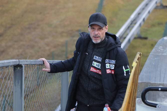 Keine Einigung mit neuem Bundestrainer