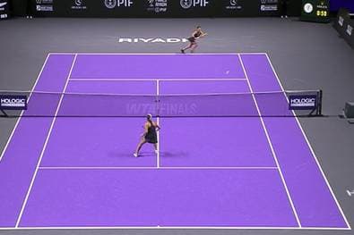 Pegula gewinnt gegen Paolini bei den WTA Finals