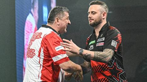 Joe Cullen und Mensur Suljovic zeigten sich versöhnlich bei der Players-Championship 2