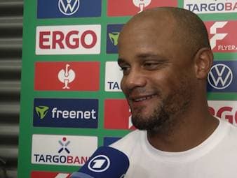 Hat sich Vincent Kompany bei seiner Aufstellung verzockt? Beim knappen 3:2-Erfolg in Wiesbaden sieht der Bayern-Trainer keinen Unterschied zur Bundesliga.