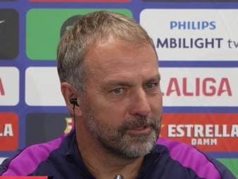 Lamine Yamal sorgte mit seinen scharfen Aussagen vor dem Clásico gegen Real Madrid erneut für Furore. Barca-Trainer Hansi Flick gibt ein Update zum Youngster.