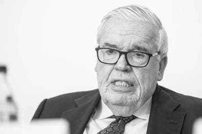 Unternehmen bestätigt: HSV-Investor Kühne tot
