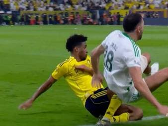 Cristiano Ronaldo sorgt im Spitzenspiel der Saudi Pro League für Ekstase auf und neben dem Platz.