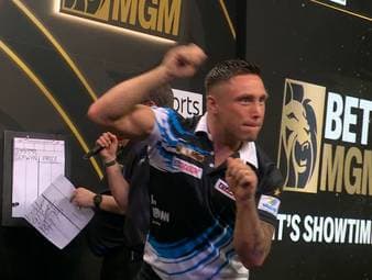 Gerwyn Price spielt im Halbfinale gegen Stephen Bunting den höchsten Average der bisherigen Premier-League-Saison. Obendrein sorgt er für ein Highfinish im Littler-Style.