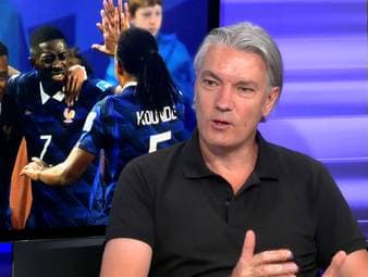 Frankreich-Experte Alexis Menuge stellt bei WM aktuell klar, dass Deutschland in einem möglichen Achtelfinale gegen Frankreich keine Chance hat. Es müsste schon "Außergewöhnliches" passieren, dass die Nagelsmann-Elf diese Partie gewinnen würde.