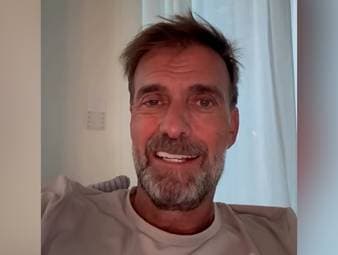 Angeblich soll sich Jürgen Klopp nach dem WM-Aus von England über Thomas Tuchel und dessen Taktik im Halbfinale gegen Argentinien geäußert haben. In einem Video bezieht der designierte Bundestrainer Stellung dazu.