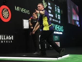 Littler mit nächstem Darts-Coup 
