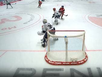 Die Highlights der Eishockey-Partie Augsburger Panther - Schwenninger Wild Wings aus der DEL im Video.