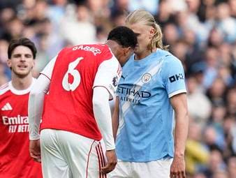 "Klarer Kopfstoß": Wilde Szenen um Haaland