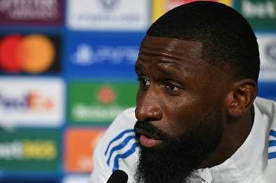 "Eine Statue anfertigen": Arbeloa schwärmt von Rüdiger