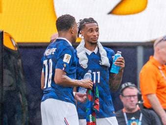 Frankreich-Spiel droht Verschiebung