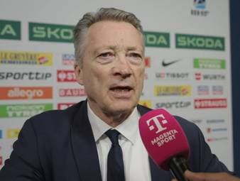 Deutschland verliert das Auftaktspiel der Eishockey-WM gegen Finnland mit 1:3. Bundestrainer Harold Kreis sieht trotz Enttäuschung auch ein paar gute Ansätze.