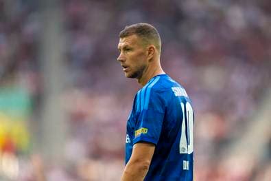 Dzeko? Neururer äußert Zweifel