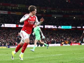 Arsenal feierte einen späten 2:0-Sieg gegen Everton. Dabei glänzte der erst 16-jährige Max Dowman mit einem Tor und einer Vorlage. Trainer Mikel Arteta schwärmt in den höchsten Tönen vom Rekord-Youngster.