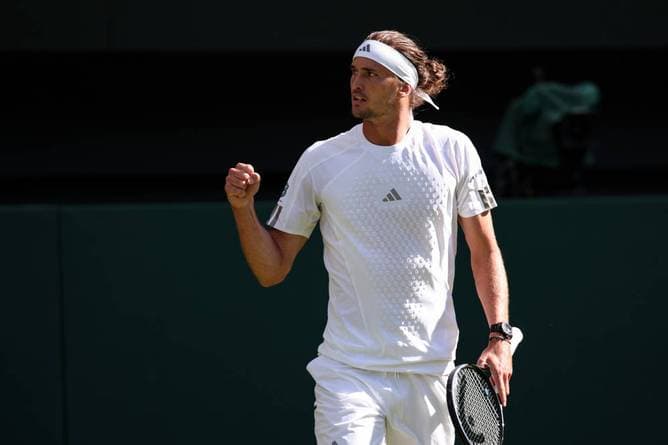 Zverev übersteht packenden Nervenkrimi