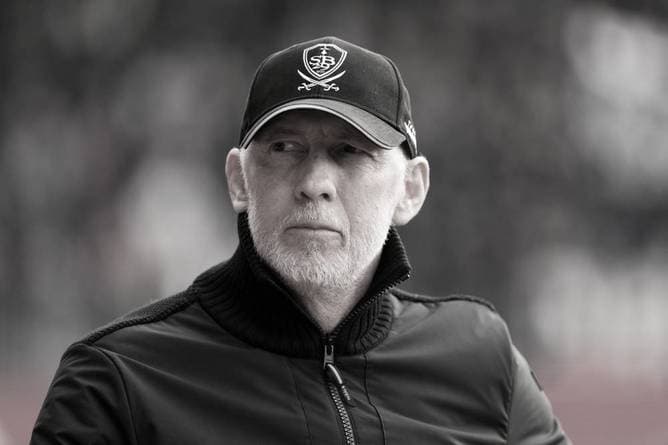 Erstliga-Trainer erliegt Krebsleiden