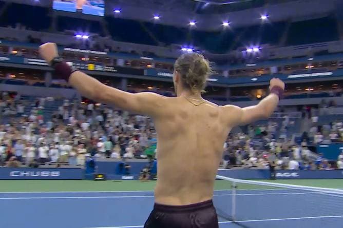 Nach dem Krimi zeigt Zverev eine seltene Jubelpose
