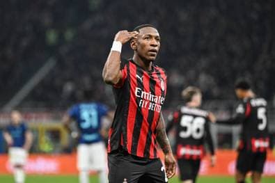 Milan ringt Inter im Derby nieder
