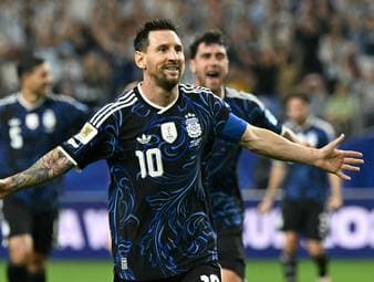 Messi und Co. spielen im "Glückstrikot"