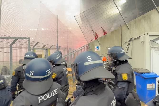 Ausnahmezustand! FCK-Fans erschrecken eigene Spieler