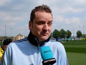 Die Fans von Borussia Dortmund reagieren auf Nico Schlotterbecks Ausstiegsklausel in seinem neuen Vertrag.