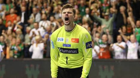 Sergey Hernández schreit seine Freude heraus