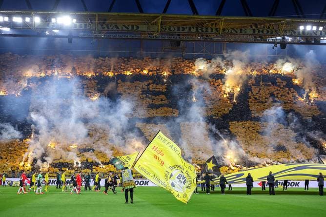 Gewaltige BVB-Choreo vor Topspiel