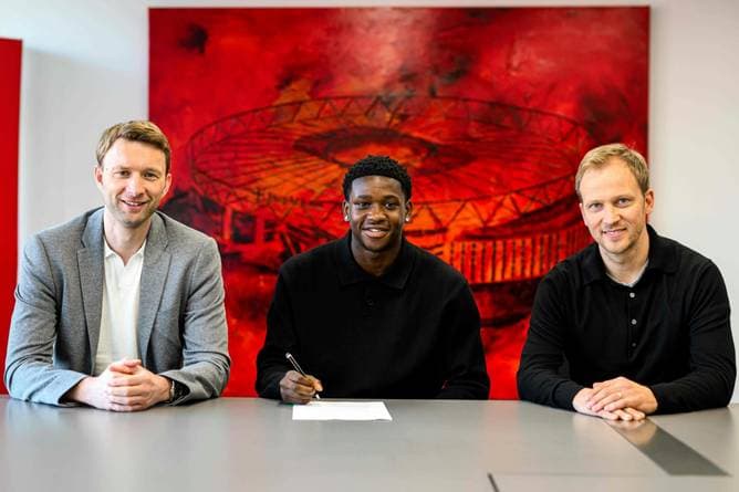 Profivertrag für Bayer-Eigengewächs