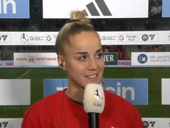 Nach der vorzeitigen Meisterschaft der Bayern-Frauen ist die Stimmung bei Giulia Gwinn gut. Trotz des erreichten Meilensteins dürften die Feierlichkeiten aber vorerst gemäßigt vonstattengehen.