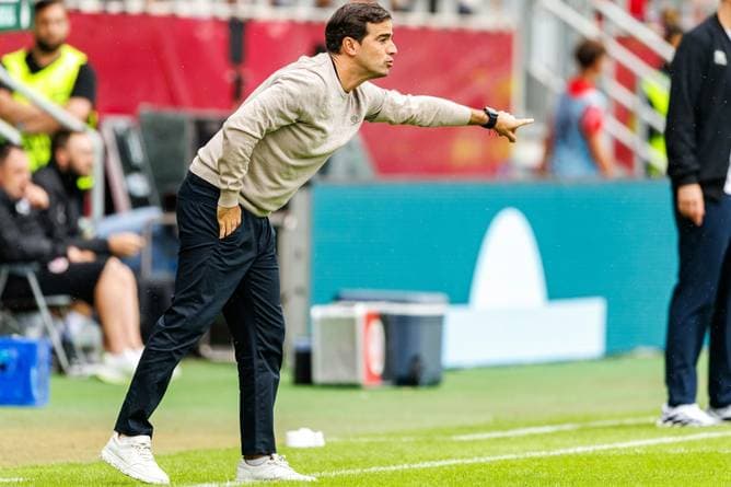 Neuer Bayer-Trainer lässt Torwartfrage offen