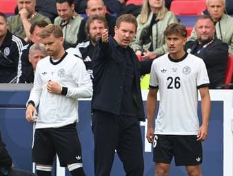 Tom Bischof hat es nicht in den WM-Kader von Julian Nagelsmann geschafft. Der Bundestrainer begründet seine Entscheidung und stellt dem Bayern-Star eine große Zukunft in Aussicht.
