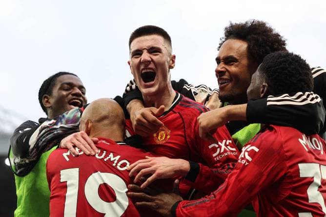 "SESK-WOW" - Presse feiert United-Matchwinner